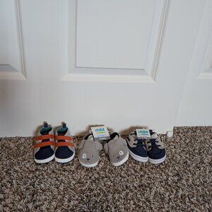 3 Brand New Pairs of 0-3 Months Shoes